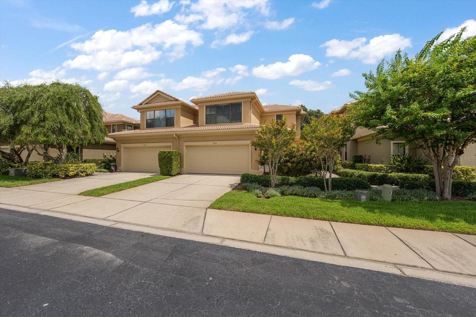 Townhouse at 8241 ACADIAN LN, SEMINOLE, photo 12 of 41