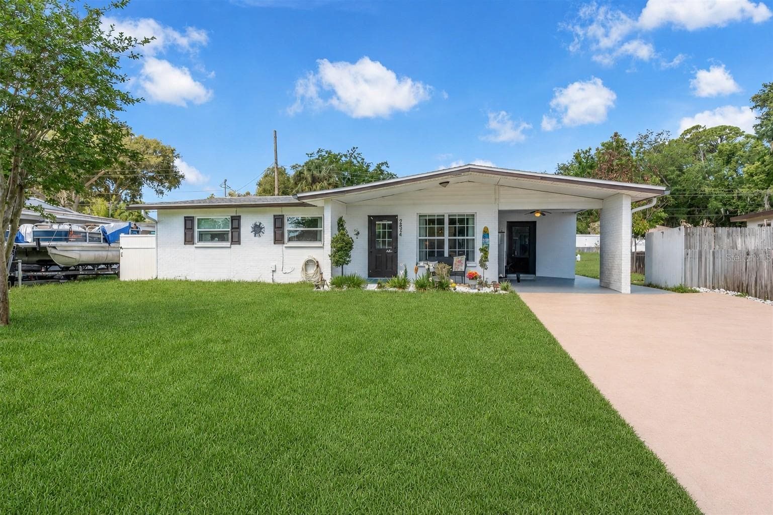 2824 OAK LEA DR