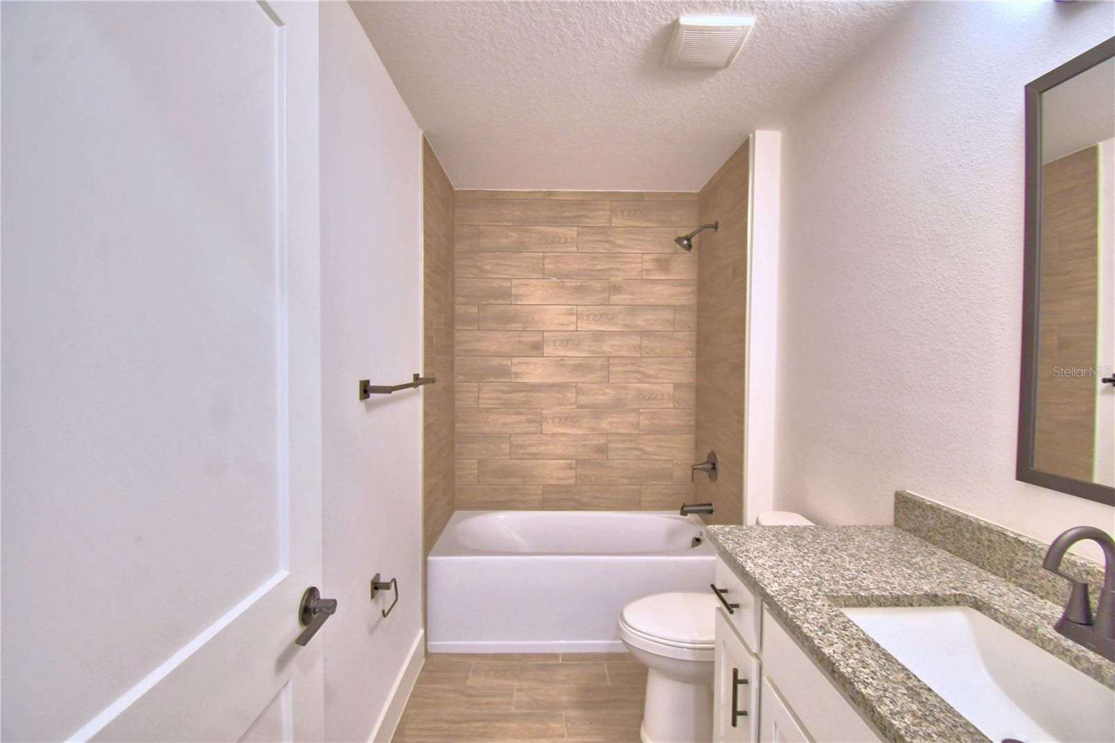 Single Family Residence at 4657 GRANDVIEW GLEN DR, AUBURNDALE, photo 19 of 58