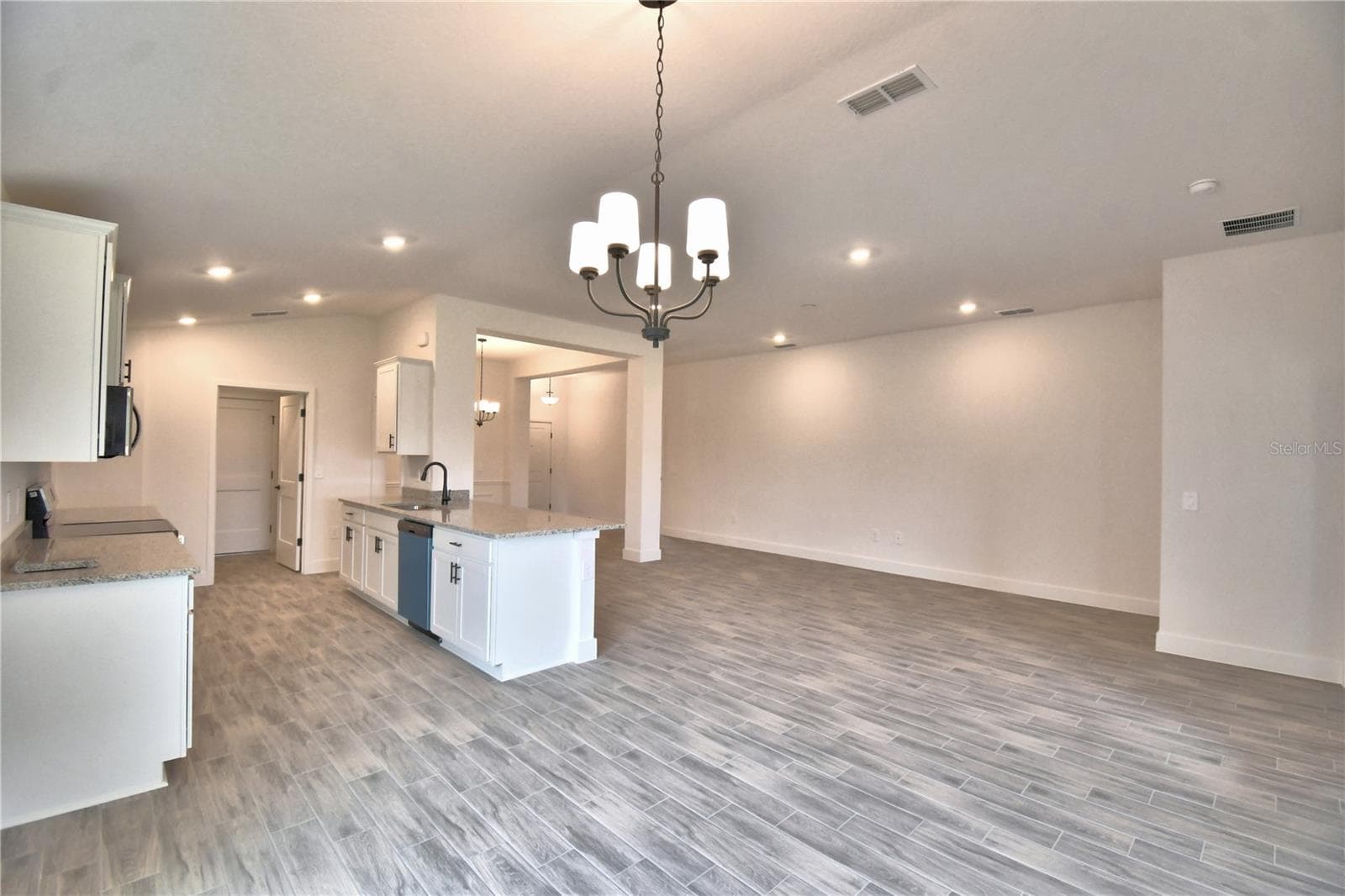 Single Family Residence at 4663 GRANDVIEW GLEN DR, AUBURNDALE, photo 9 of 58