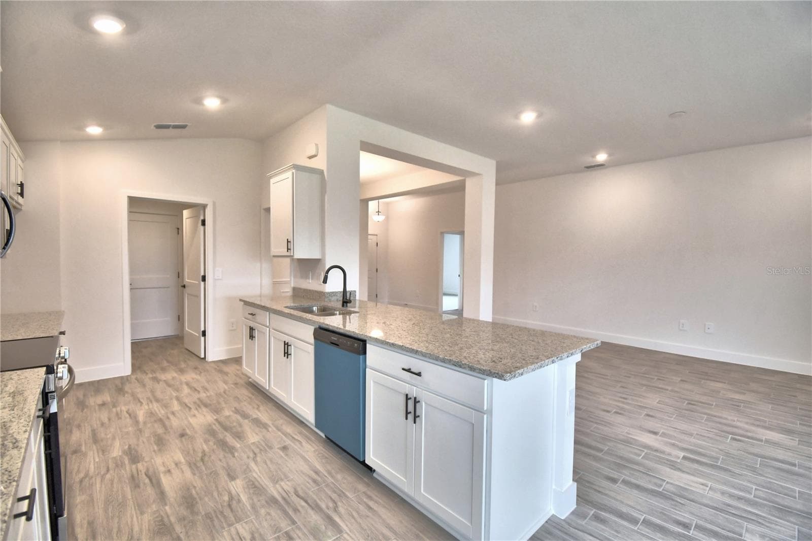 Single Family Residence at 4663 GRANDVIEW GLEN DR, AUBURNDALE, photo 10 of 58