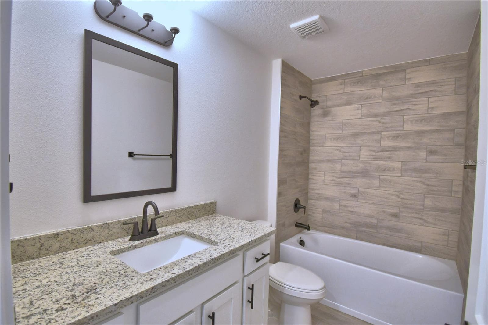 Single Family Residence at 4663 GRANDVIEW GLEN DR, AUBURNDALE, photo 17 of 58