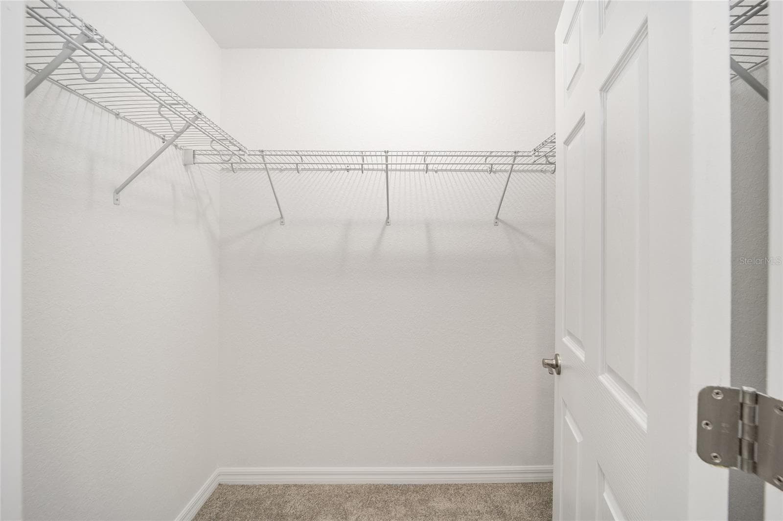 Single Family Residence at 12995 SW 89TH CT, OCALA, photo 7 of 16