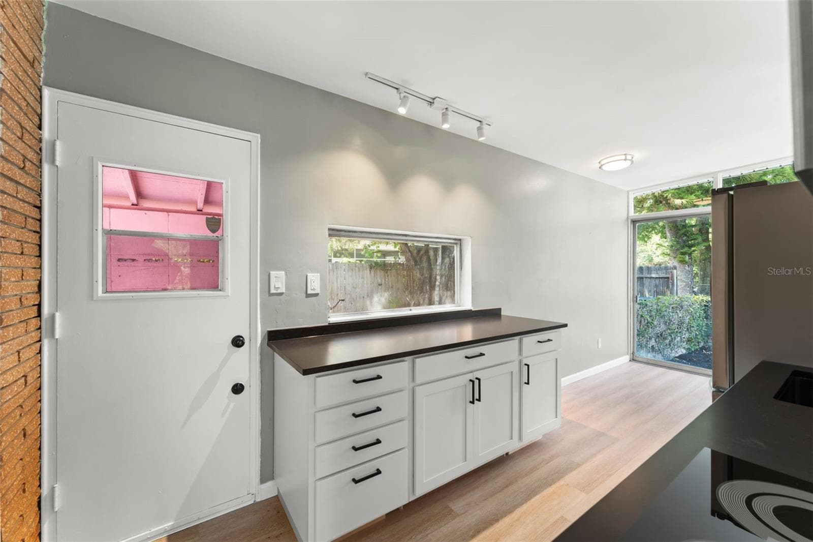 Single Family Residence at 7712 HOOSIER PL, ORLANDO, photo 12 of 45