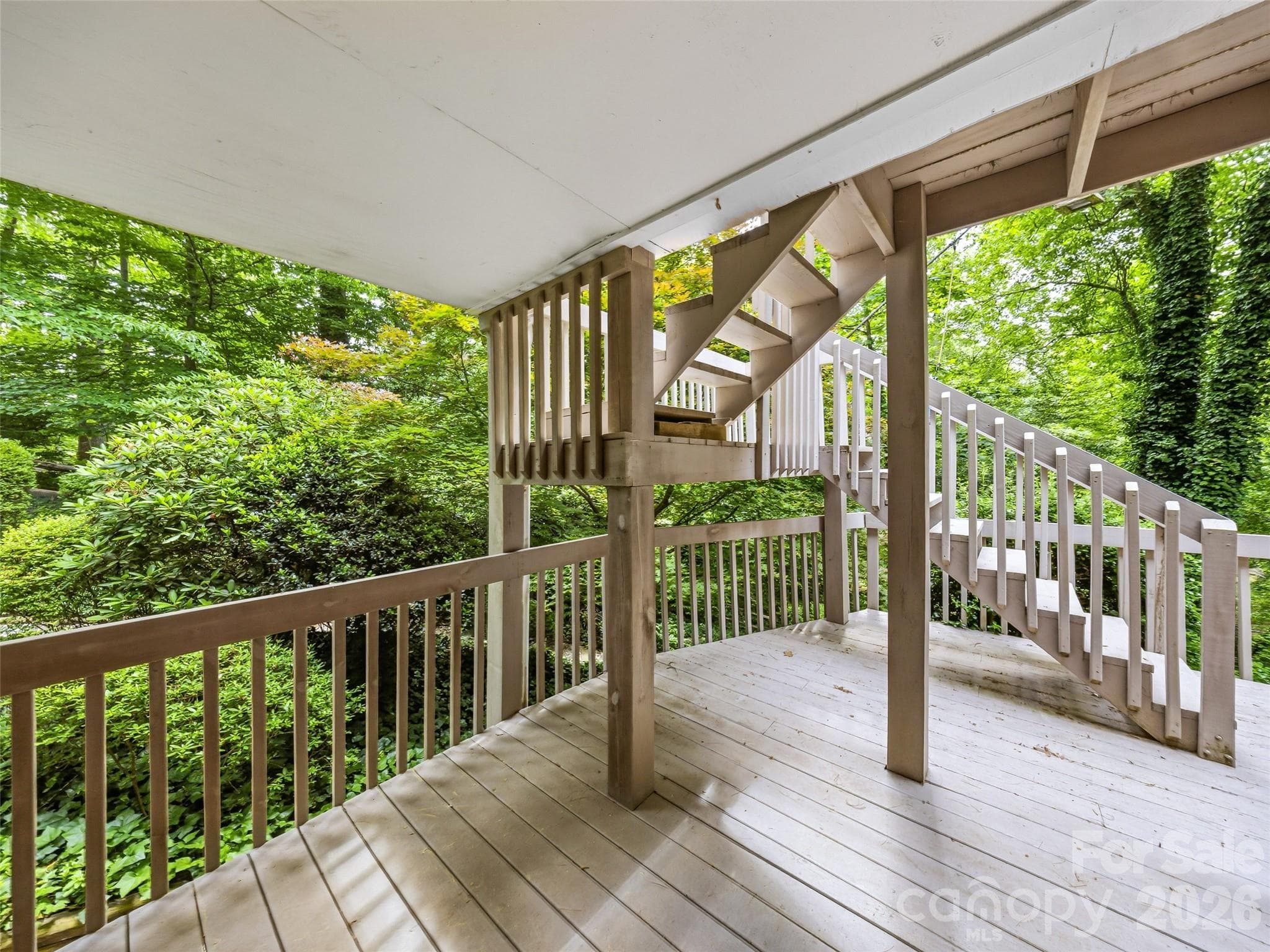 Single Family Residence at 126 Surry Lane, Hendersonville, photo 36 of 38