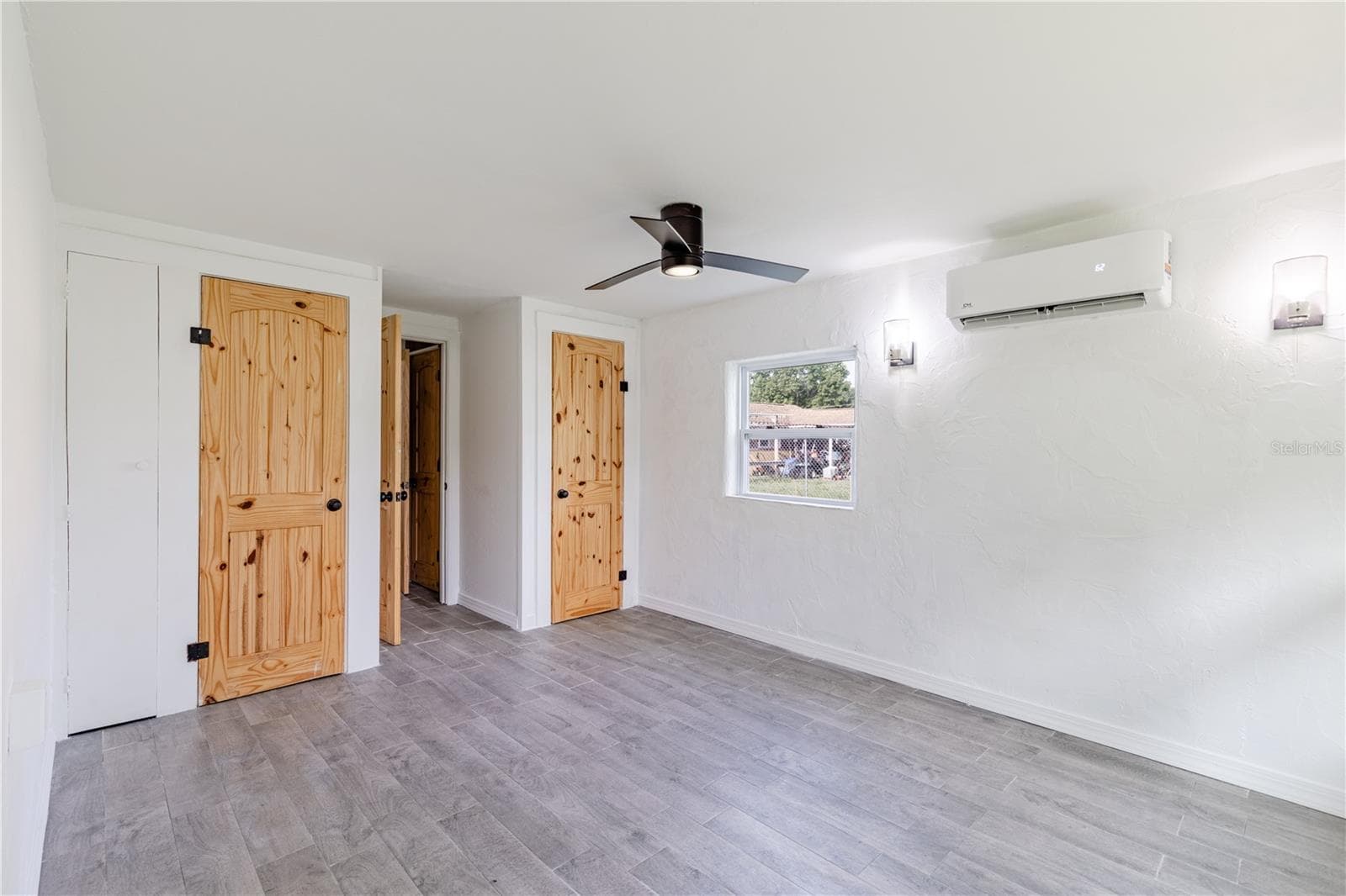 Primary bedroom - 7020 SCOTT AVE, MOUNT DORA