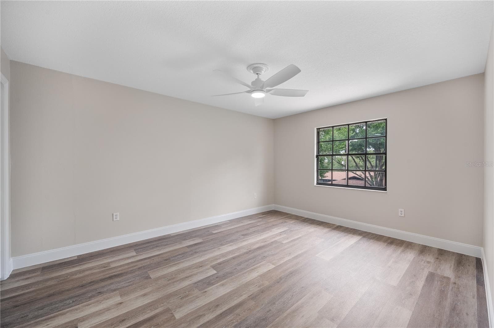 Single Family Residence at 3829 ERIC CT, LAKELAND, photo 30 of 59
