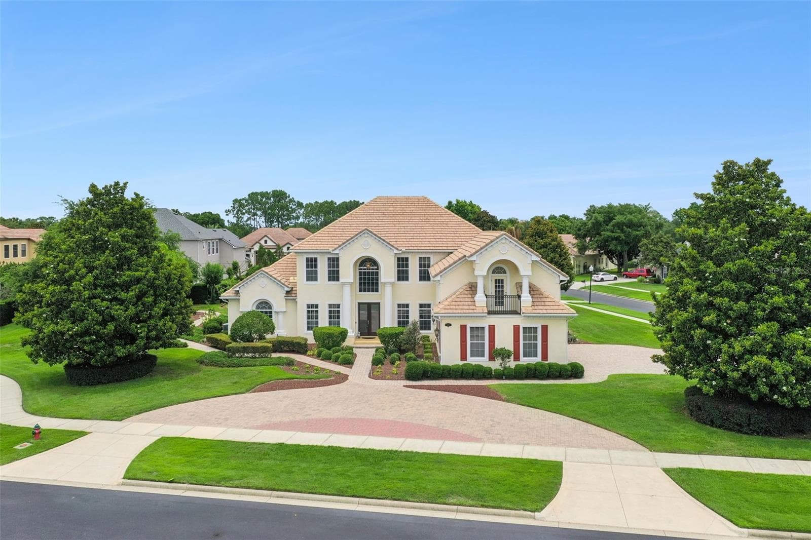 1692 ORANGE THORPE LN