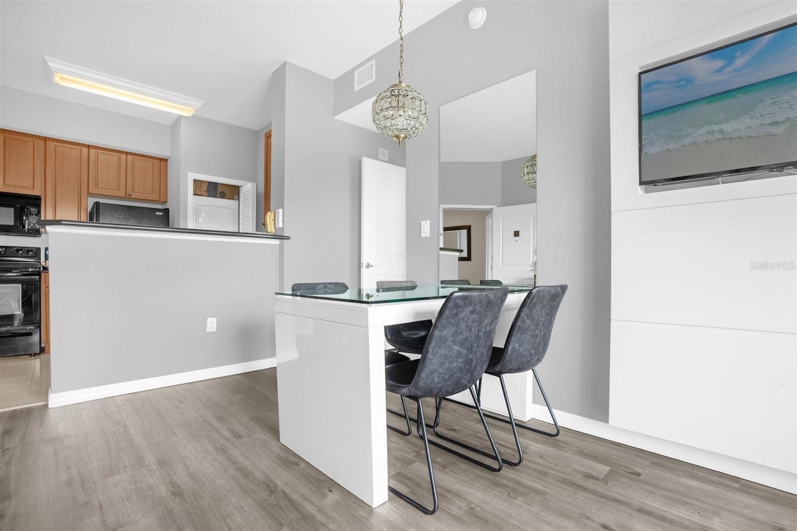 Condo - Hotel at 7395 UNIVERSAL BLVD #402, ORLANDO, photo 16 of 29