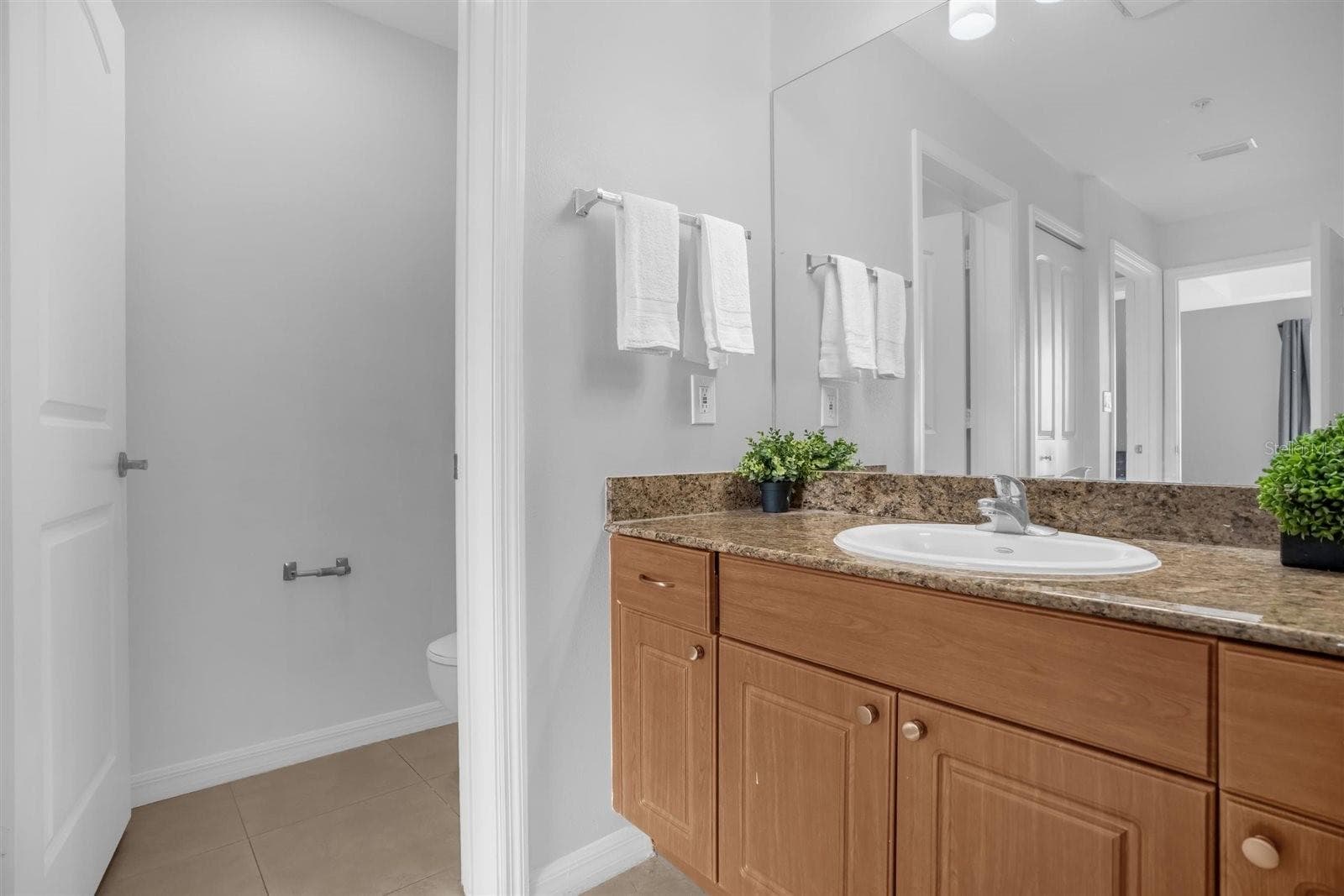 Condo - Hotel at 7395 UNIVERSAL BLVD #402, ORLANDO, photo 7 of 29