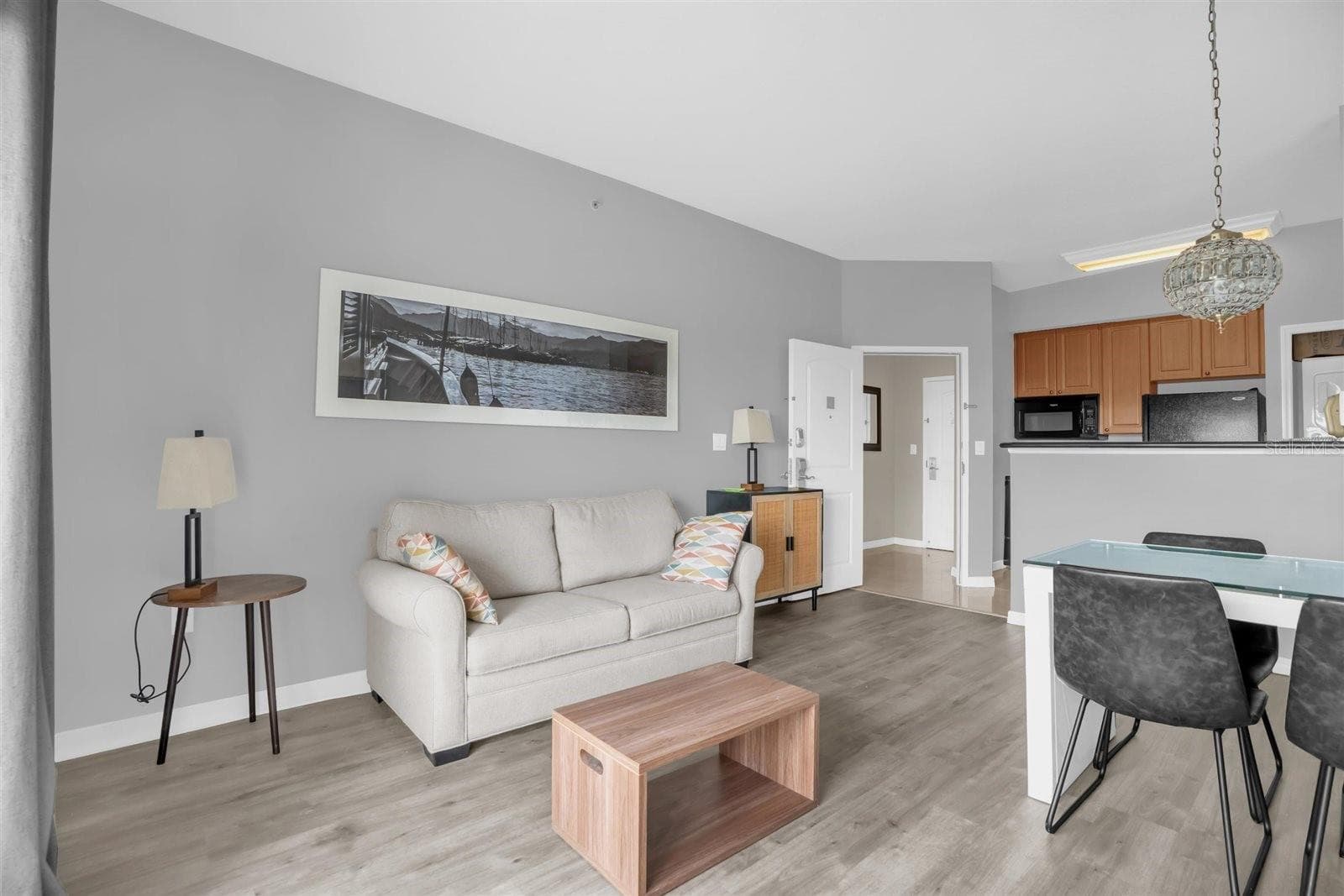 Condo - Hotel at 7395 UNIVERSAL BLVD #402, ORLANDO, photo 17 of 29
