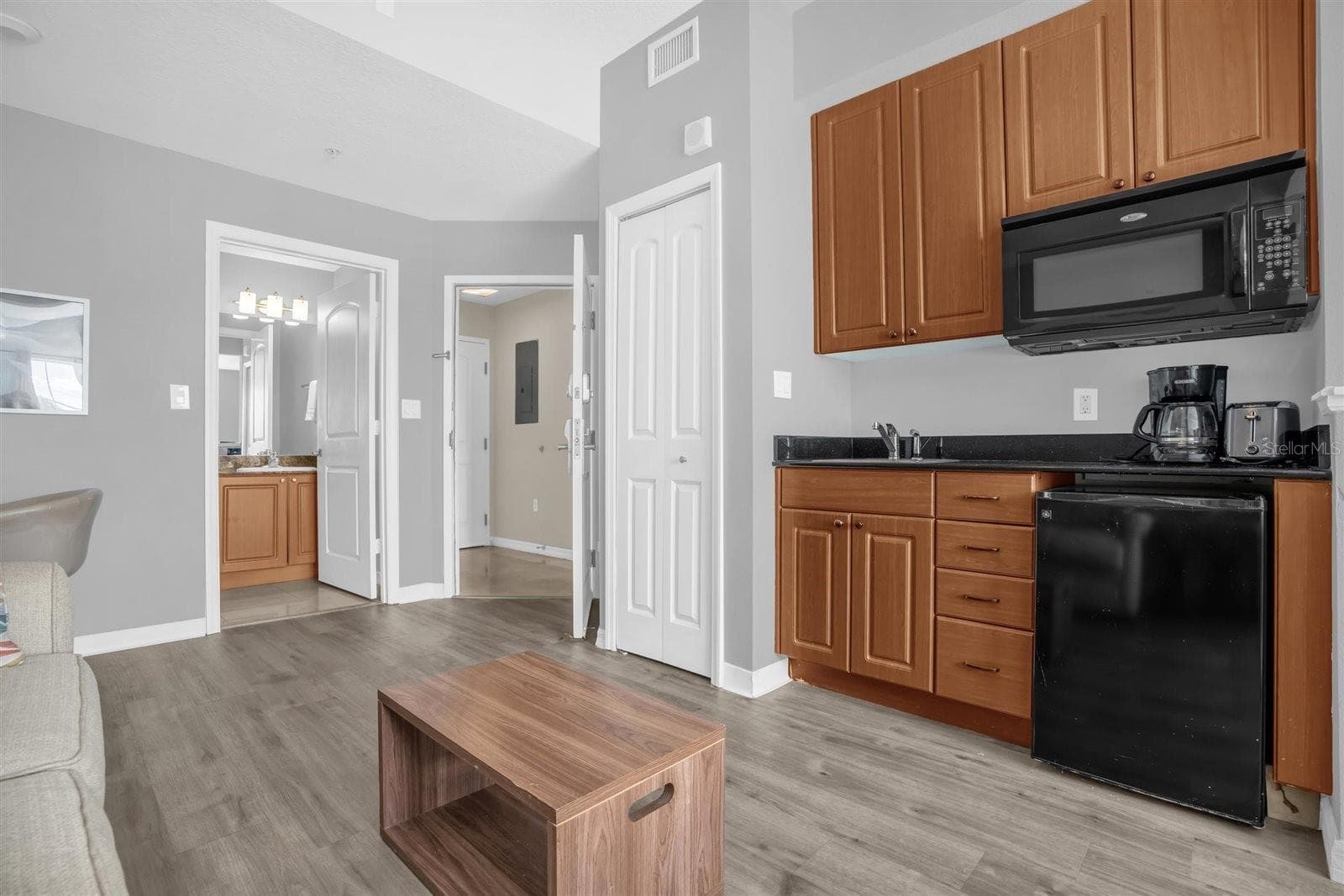Condo - Hotel at 7395 UNIVERSAL BLVD #402, ORLANDO, photo 20 of 29