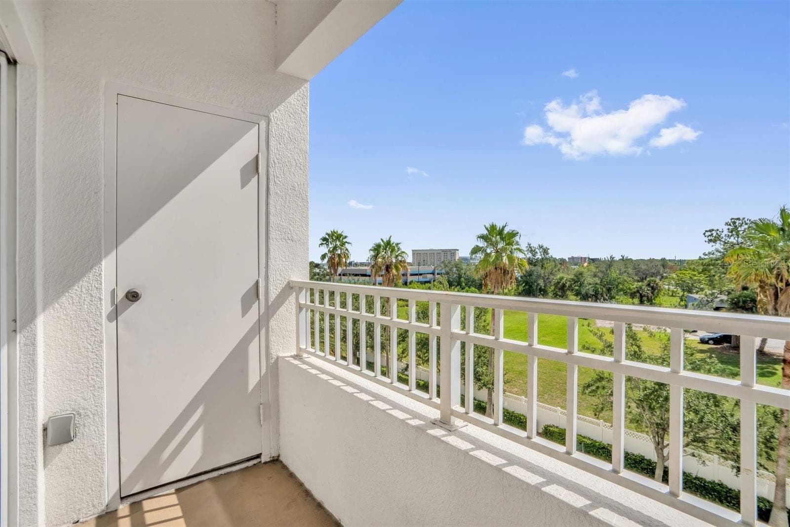 Condo - Hotel at 7395 UNIVERSAL BLVD #402, ORLANDO, photo 24 of 29