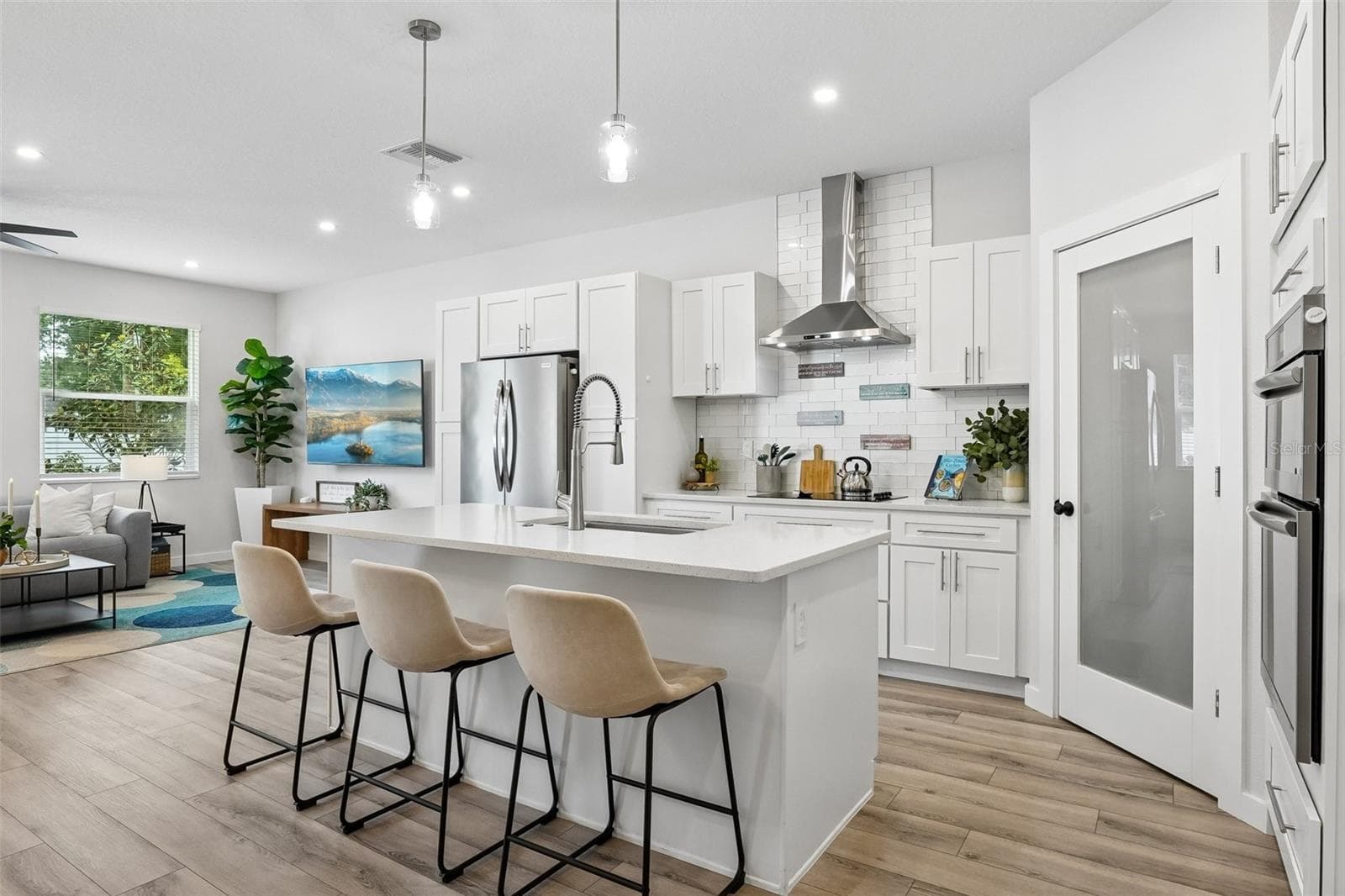 Single Family Residence at 4277 43RD AVE N, ST PETERSBURG, photo 10 of 53