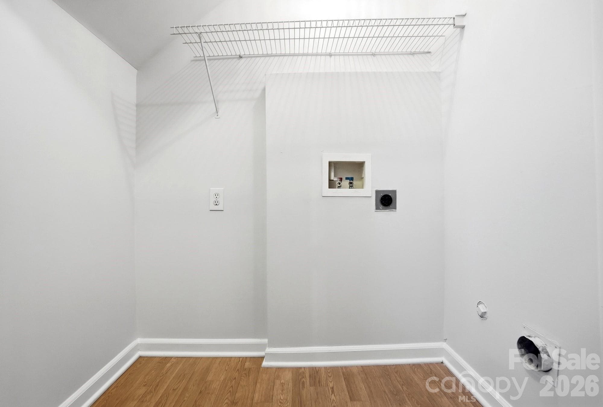 Laundry Room - Charlotte