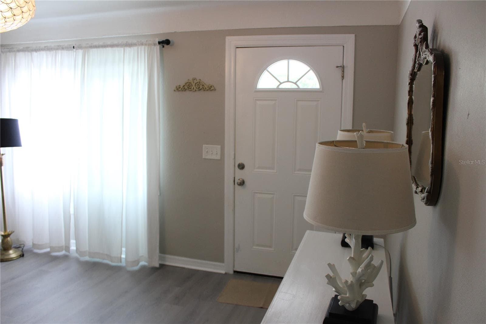 Single Family Residence at 6014 CEDAR ST NE, ST PETERSBURG, photo 4 of 26