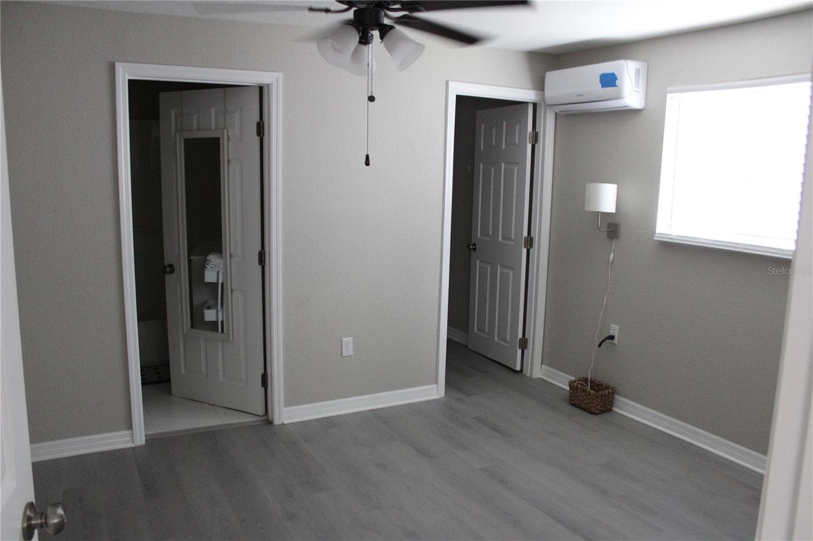 Single Family Residence at 6014 CEDAR ST NE, ST PETERSBURG, photo 11 of 26