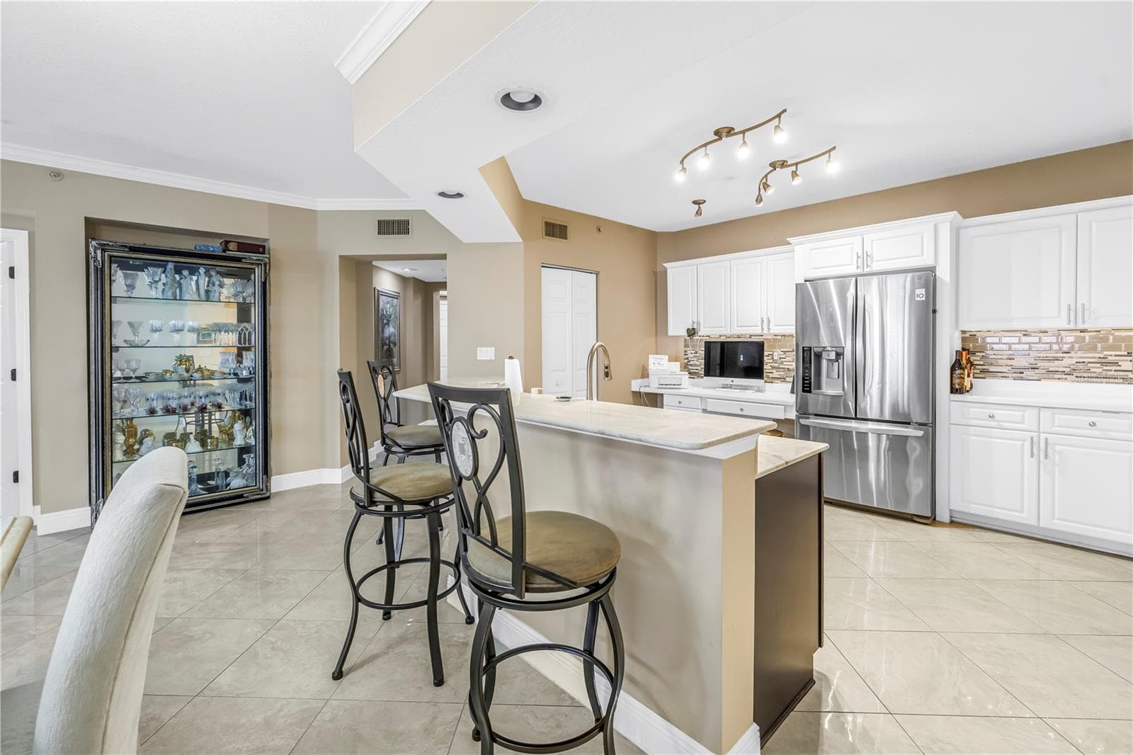 Condominium at 16750 GULF BLVD #313, NORTH REDINGTON BEACH, photo 6 of 69