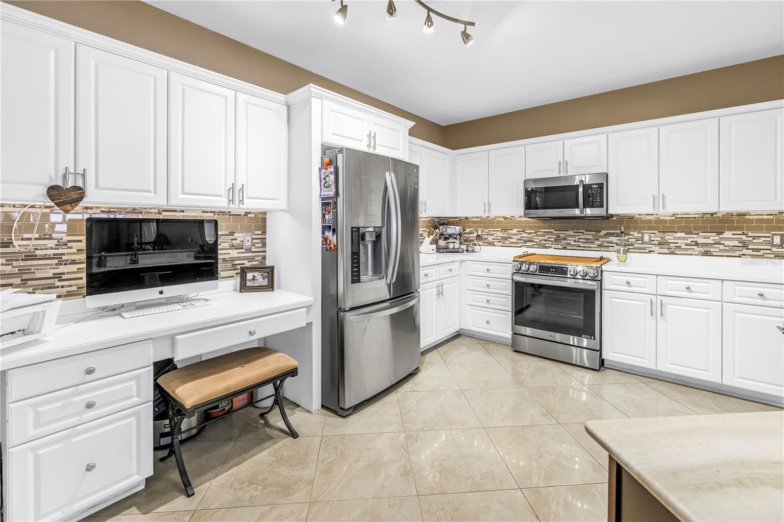 Condominium at 16750 GULF BLVD #313, NORTH REDINGTON BEACH, photo 7 of 69
