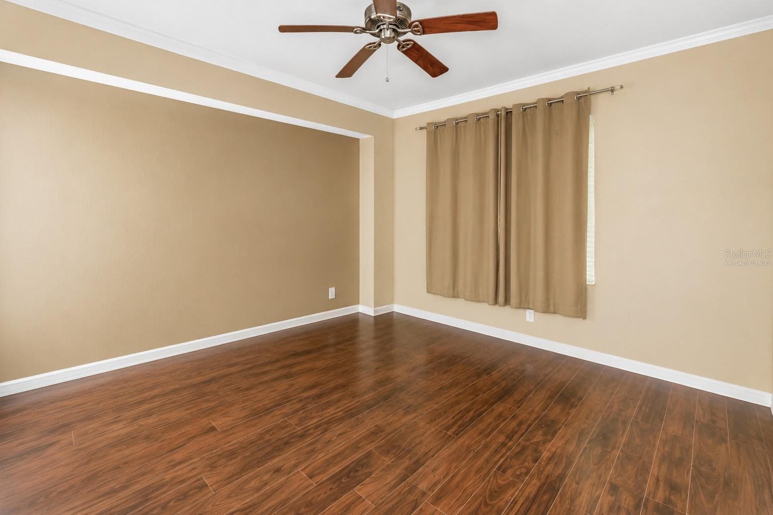 Virtually Staged - 16750 GULF BLVD #313, NORTH REDINGTON BEACH