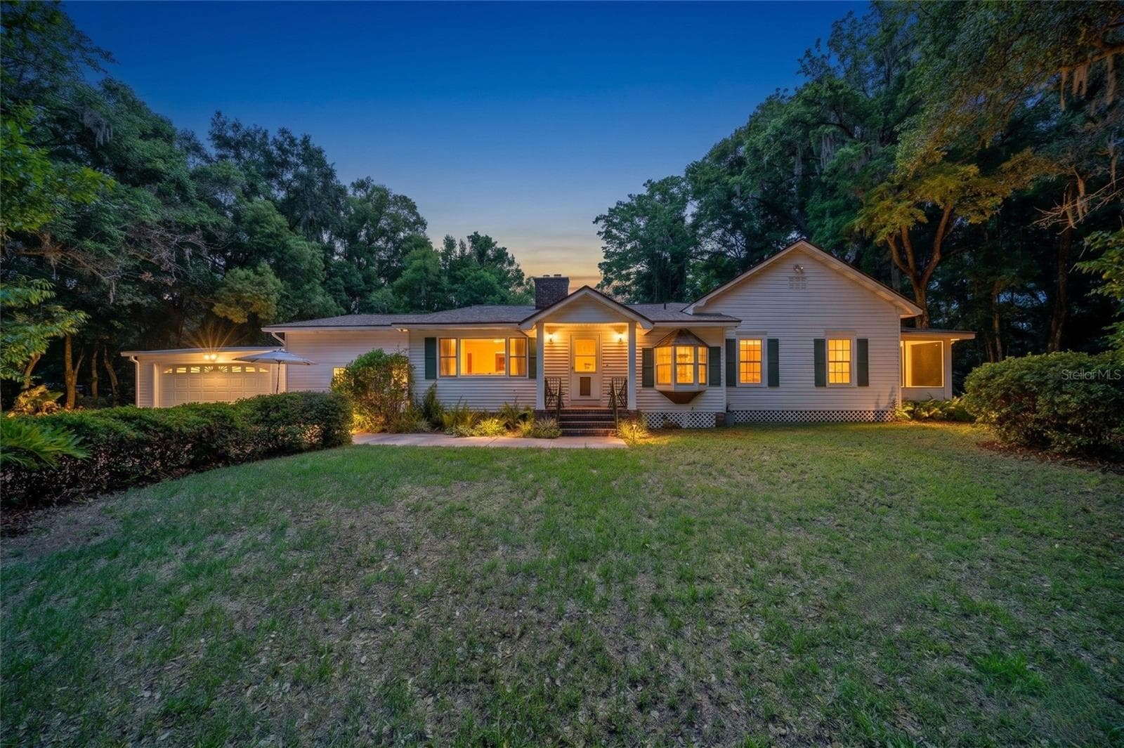 1985 NE 97TH STREED RD