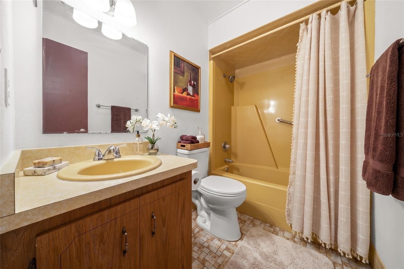Guest Bath - 1985 NE 97TH STREED RD, ANTHONY