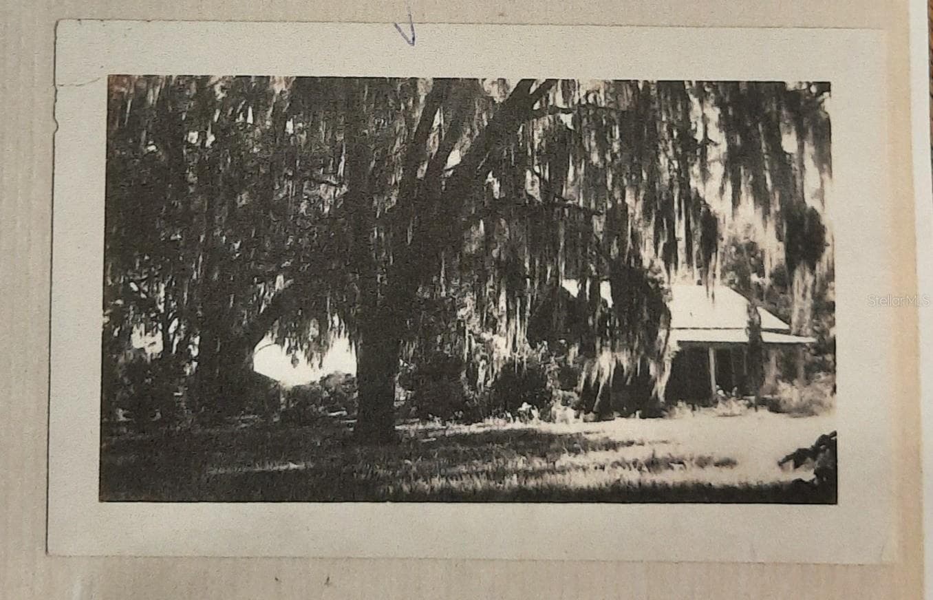 Historic photo of house - 1985 NE 97TH STREED RD, ANTHONY