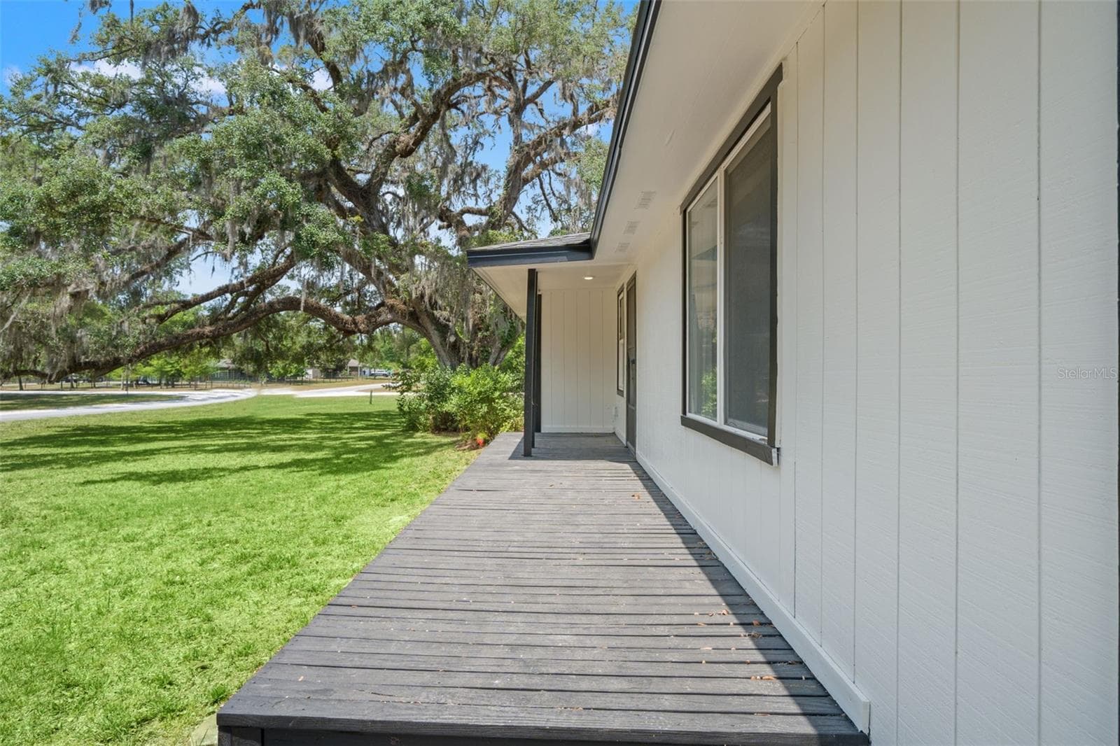 Single Family Residence at 16119 WILSON BLVD, BROOKSVILLE, photo 5 of 39