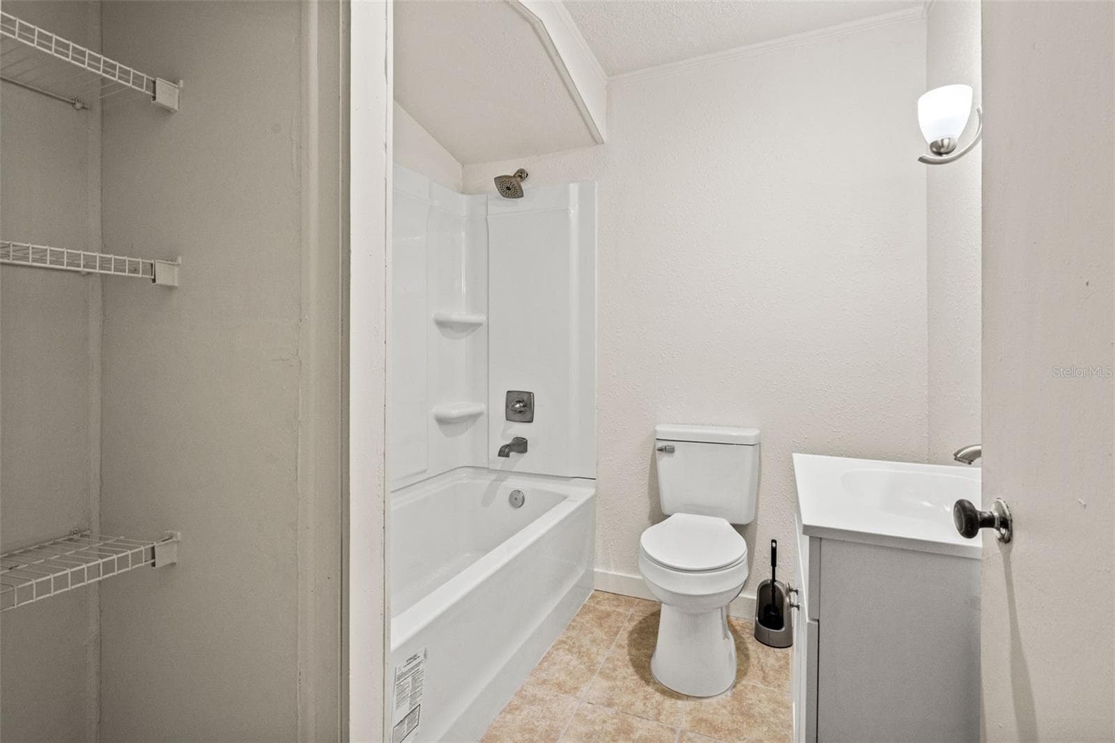 Single Family Residence at 16119 WILSON BLVD, BROOKSVILLE, photo 17 of 39