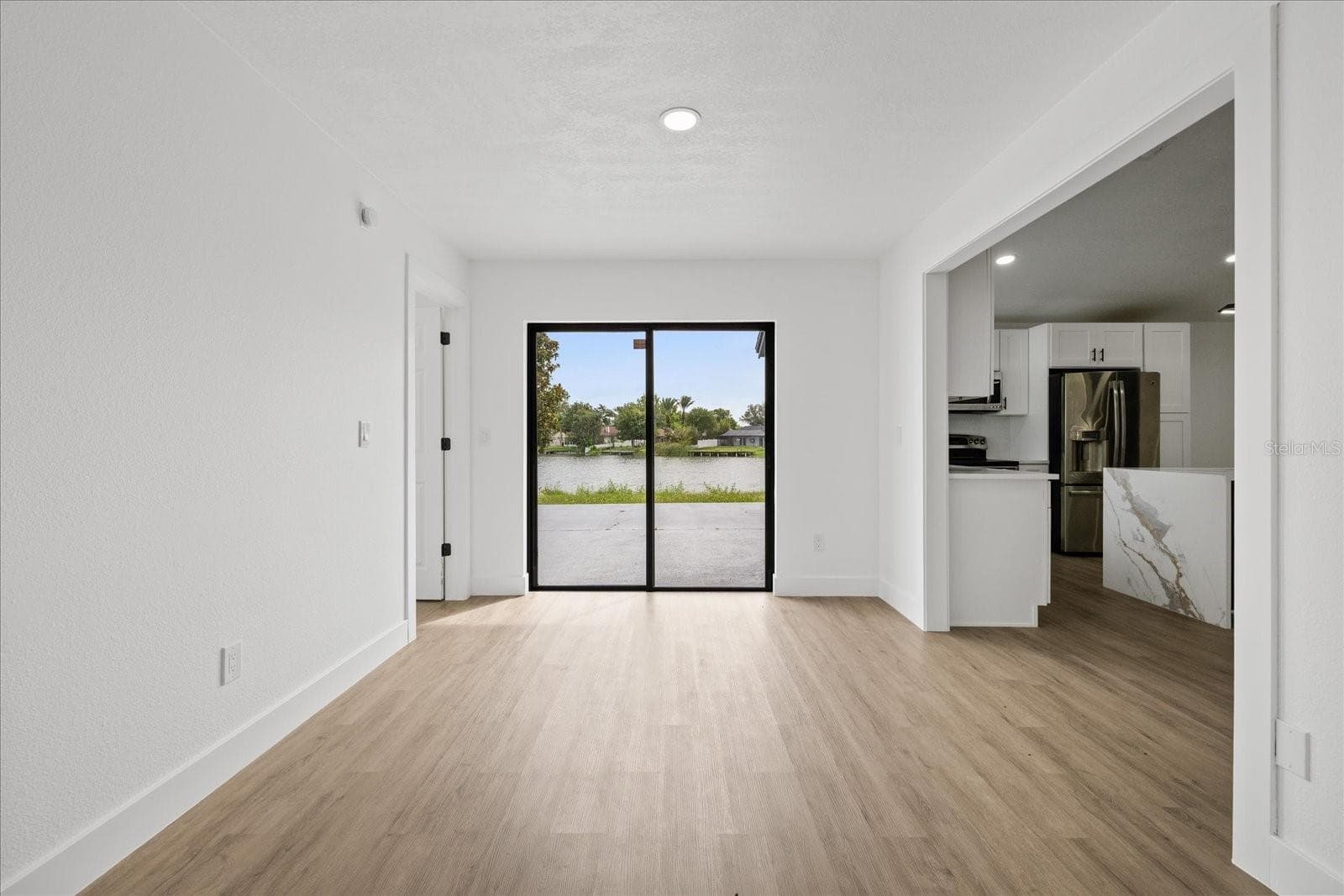 Single Family Residence at 10609 OUT ISLAND DR, TAMPA, photo 10 of 51