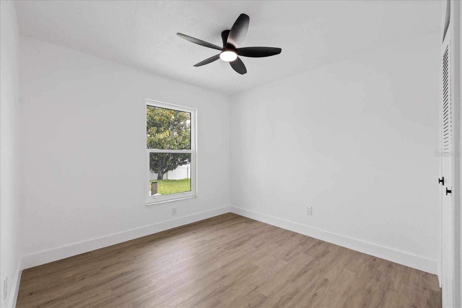 Single Family Residence at 10609 OUT ISLAND DR, TAMPA, photo 31 of 51