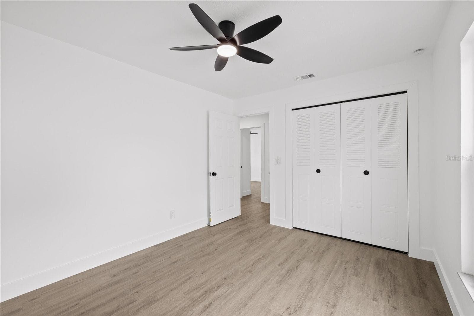 Single Family Residence at 10609 OUT ISLAND DR, TAMPA, photo 32 of 51