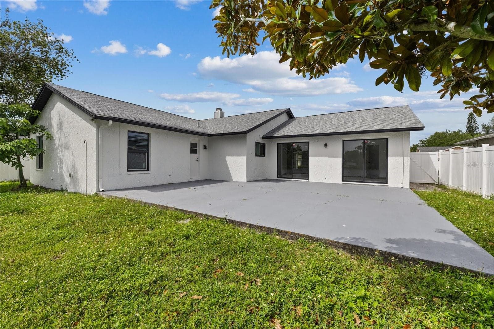 Single Family Residence at 10609 OUT ISLAND DR, TAMPA, photo 39 of 51