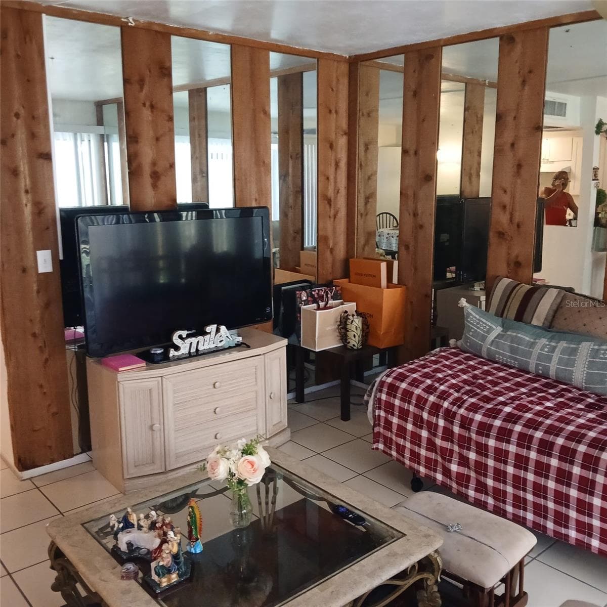 Condominium at 8609 N CHAMPLAIN CT #77, TAMPA, photo 2 of 16