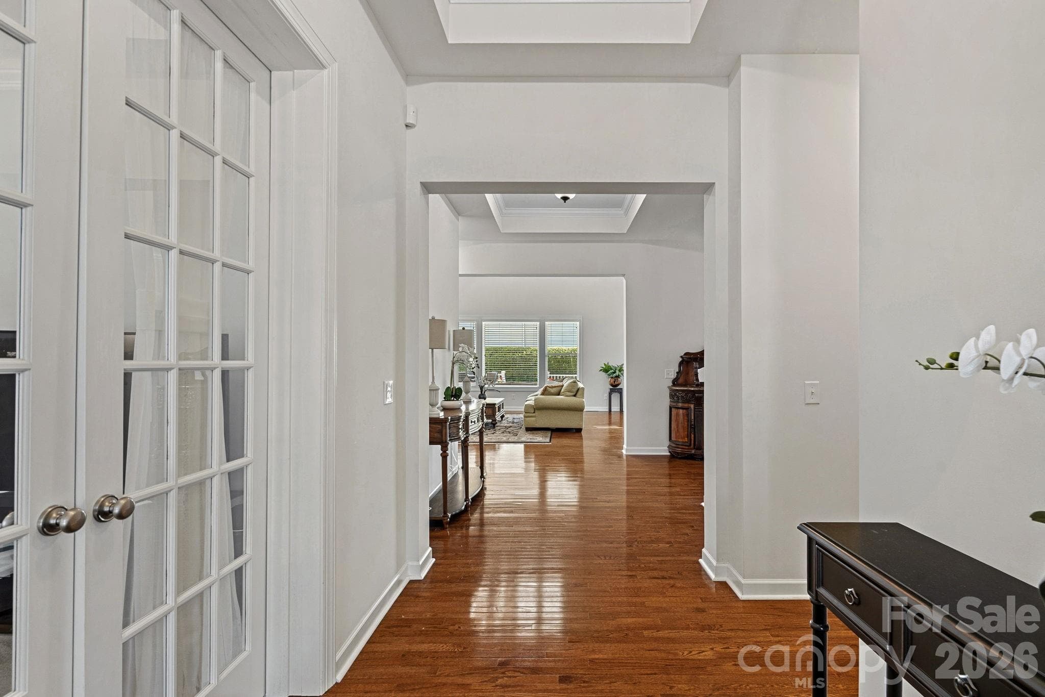 Light filled foyer w/sparkling hardwood floors - Concord