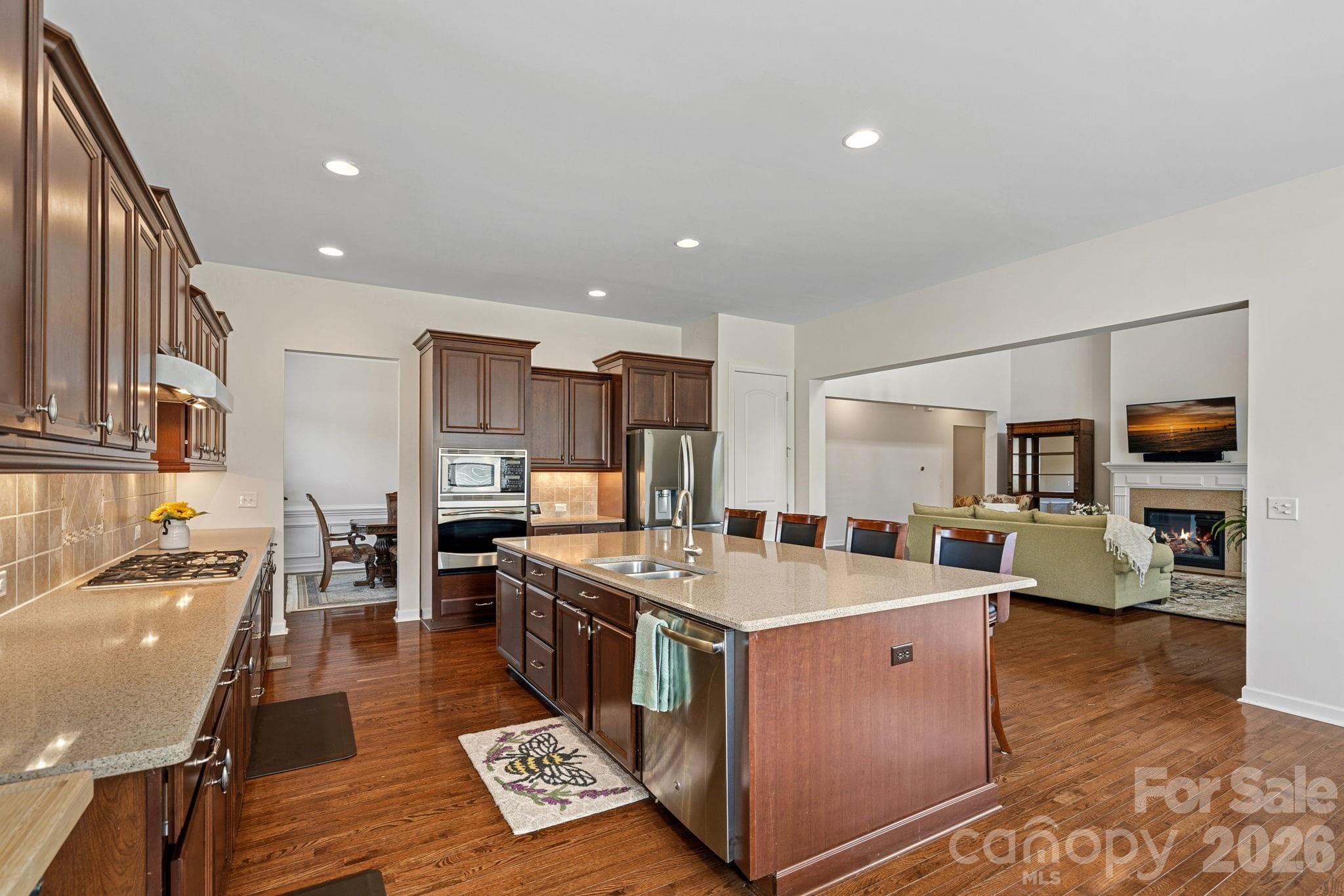 Quartz Countertops & large Kitchen island - Concord