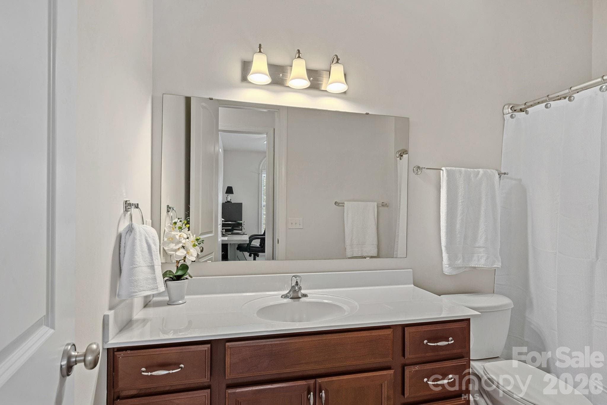 Guest Bath - Concord