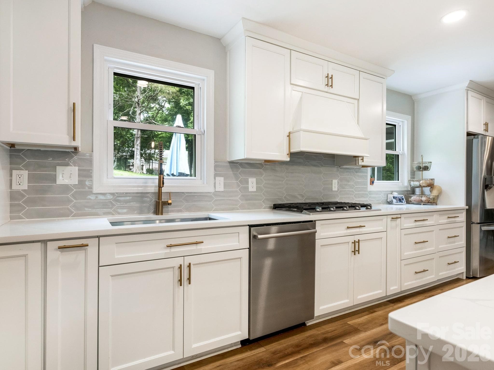 Single Family Residence at Charlotte, photo 8 of 32