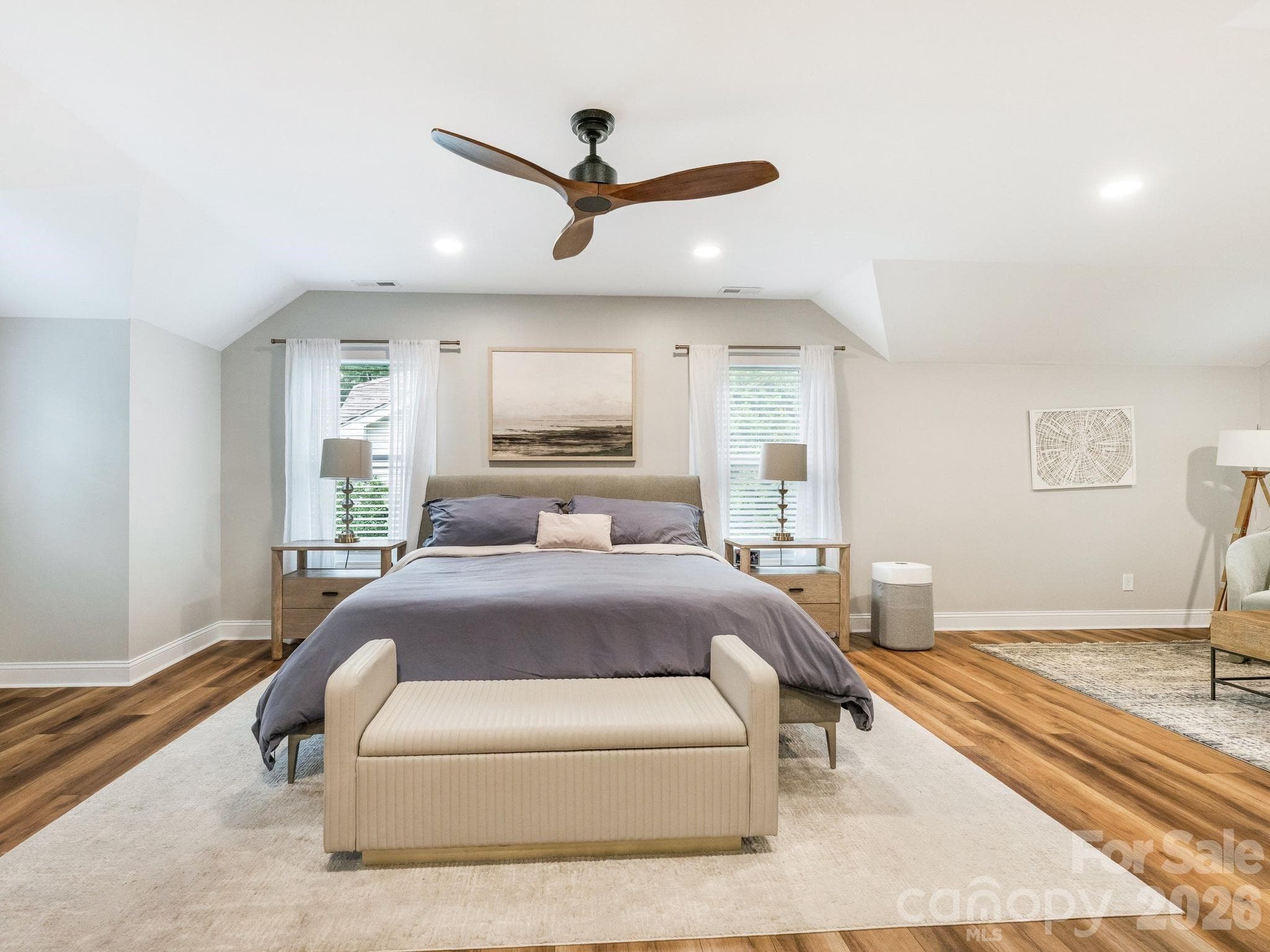 Single Family Residence at 6801 Rollingridge Drive, Charlotte, photo 16 of 32