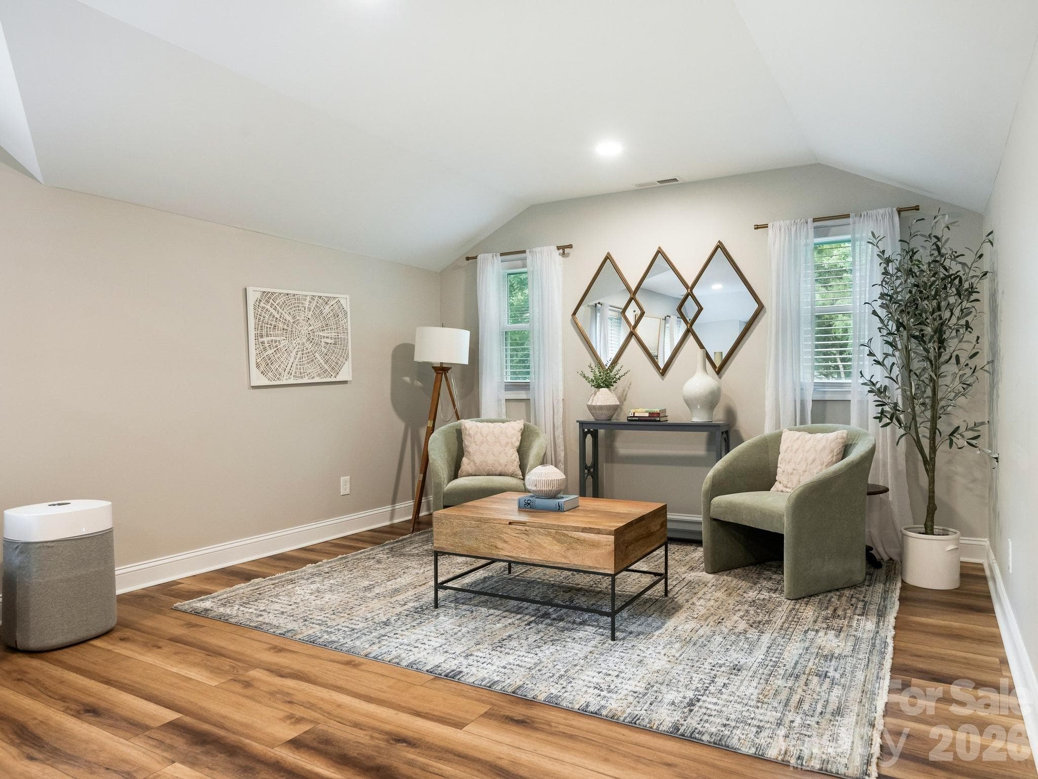 Single Family Residence at 6801 Rollingridge Drive, Charlotte, photo 17 of 32