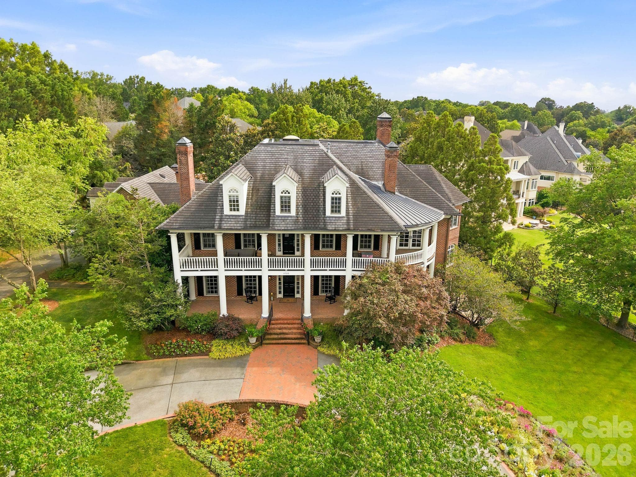 Front aerial - Charlotte