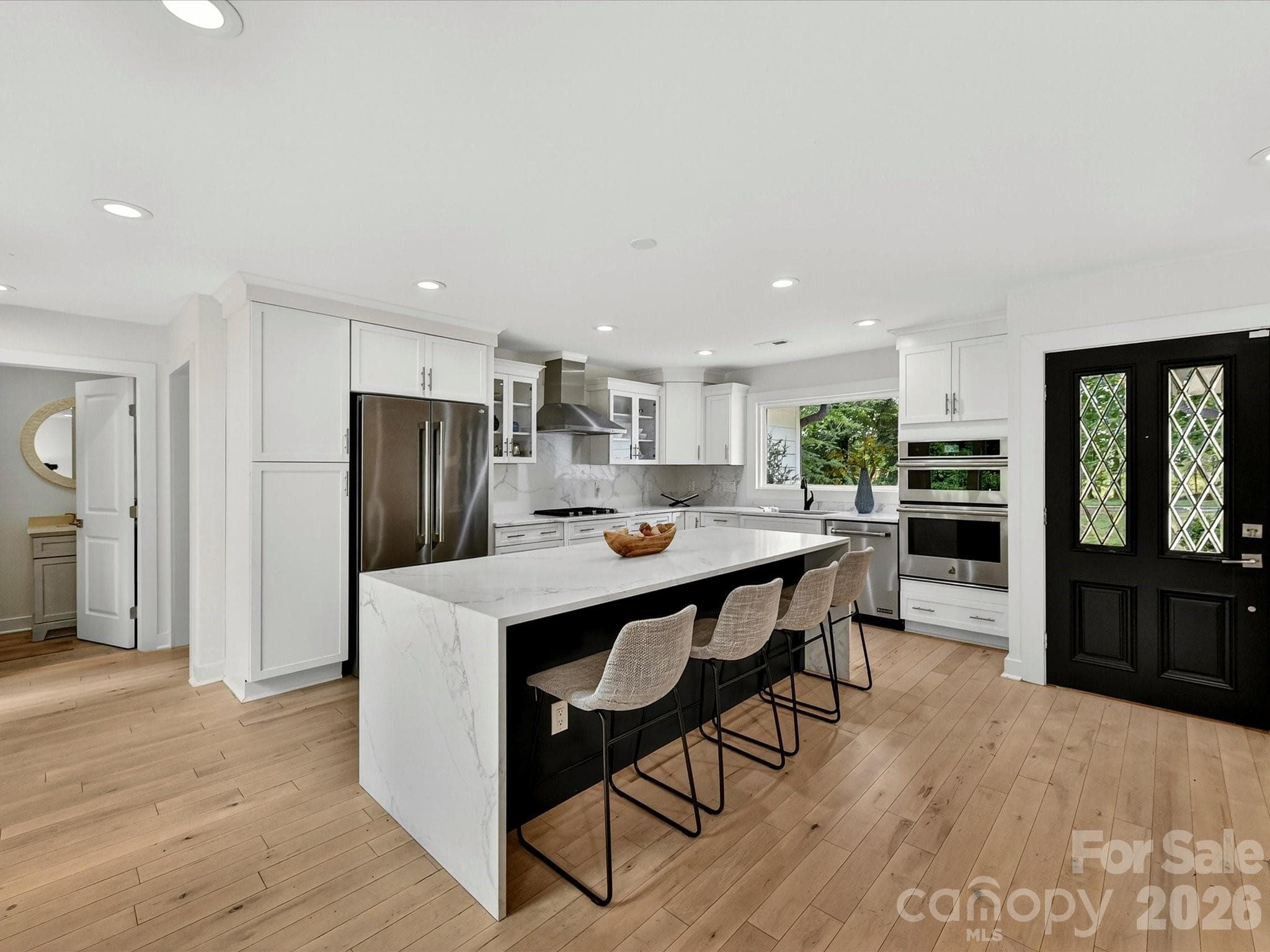 Single Family Residence at Charlotte, photo 3 of 28