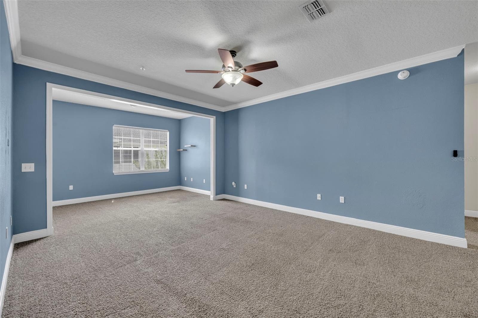 Condominium at 200 SOUTHERN PECAN CIRCLE #206, WINTER GARDEN, photo 3 of 65
