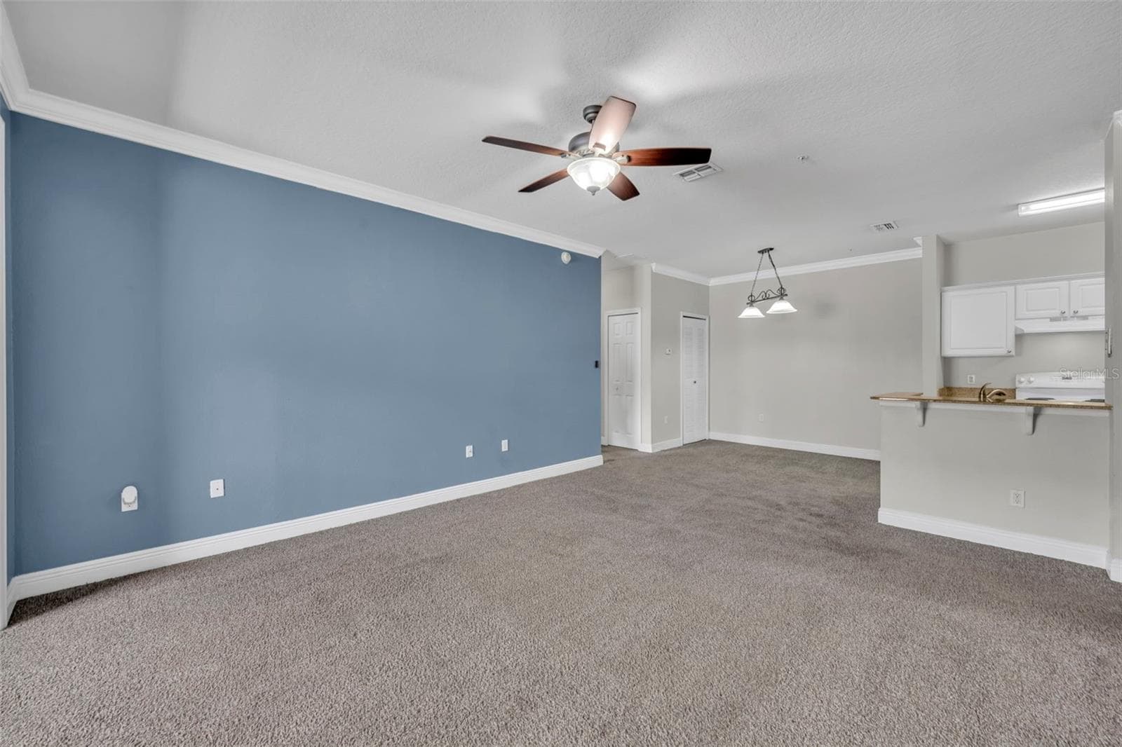 Condominium at 200 SOUTHERN PECAN CIRCLE #206, WINTER GARDEN, photo 11 of 65