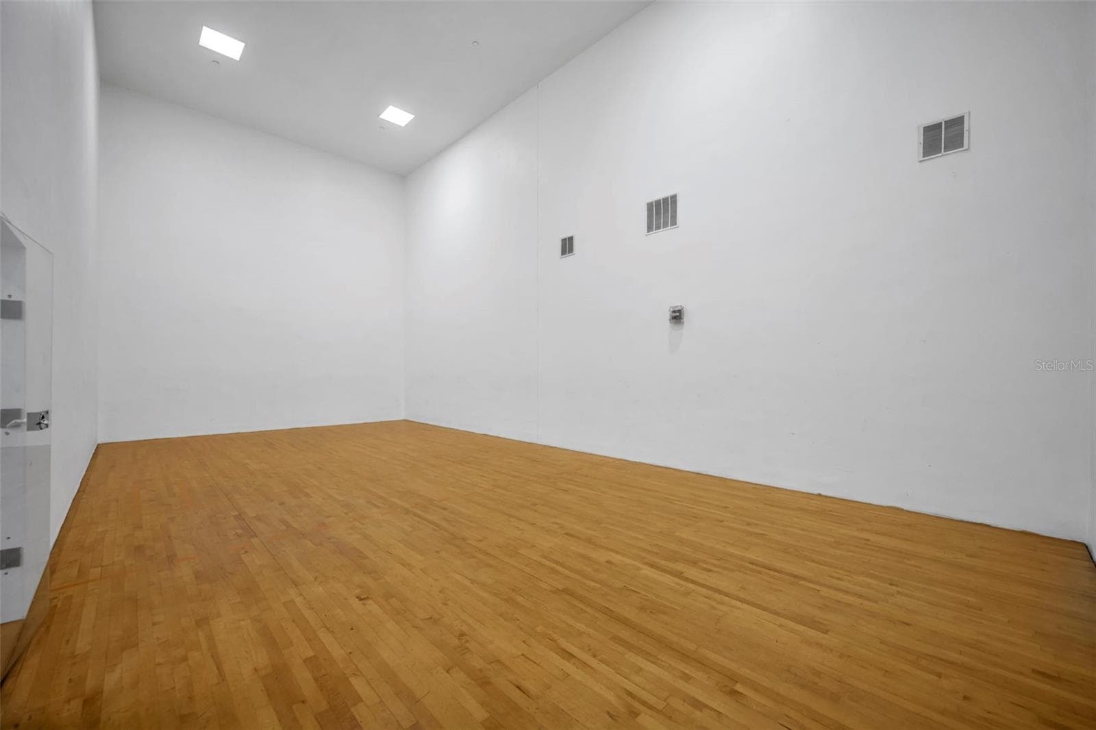 Condominium at 200 SOUTHERN PECAN CIRCLE #206, WINTER GARDEN, photo 56 of 65