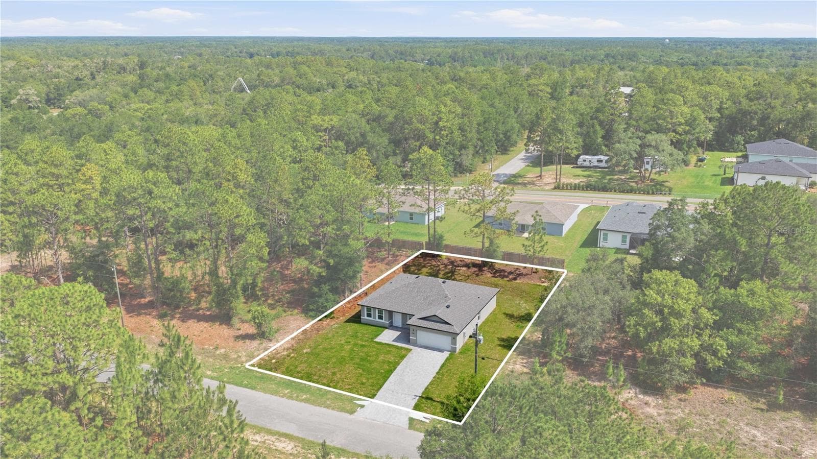 Single Family Residence at 1985 W CORRINE ST, DUNNELLON, photo 8 of 53