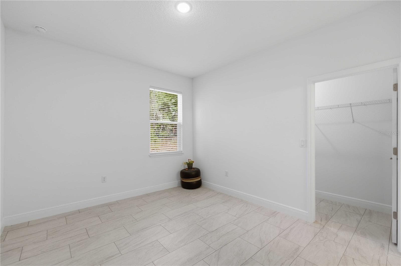 2ND MASTER SUITE- LARGE WALK IN CLOSET - 1985 W CORRINE ST, DUNNELLON