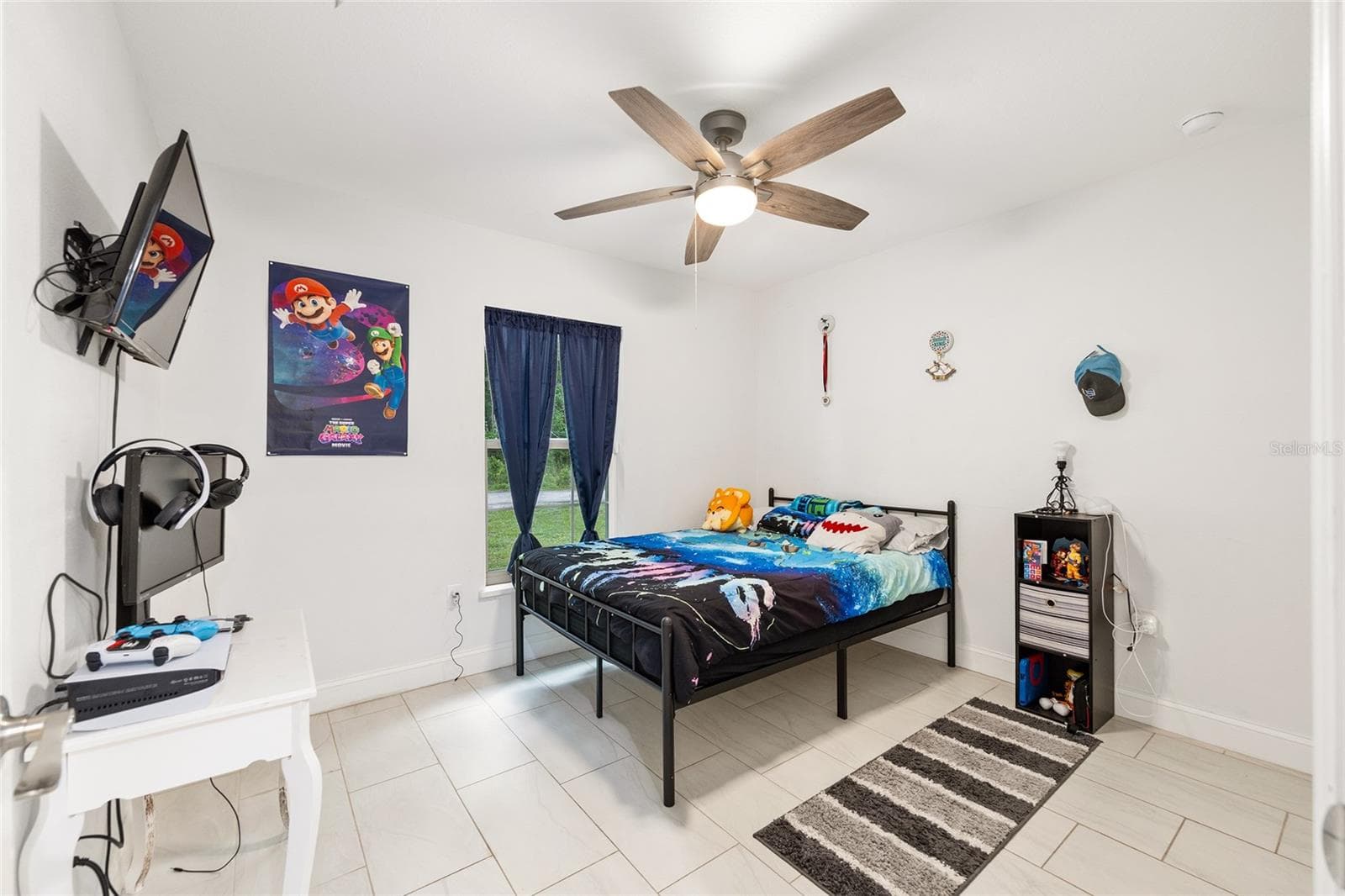 Single Family Residence at 3781 SE 144TH LN, SUMMERFIELD, photo 10 of 18