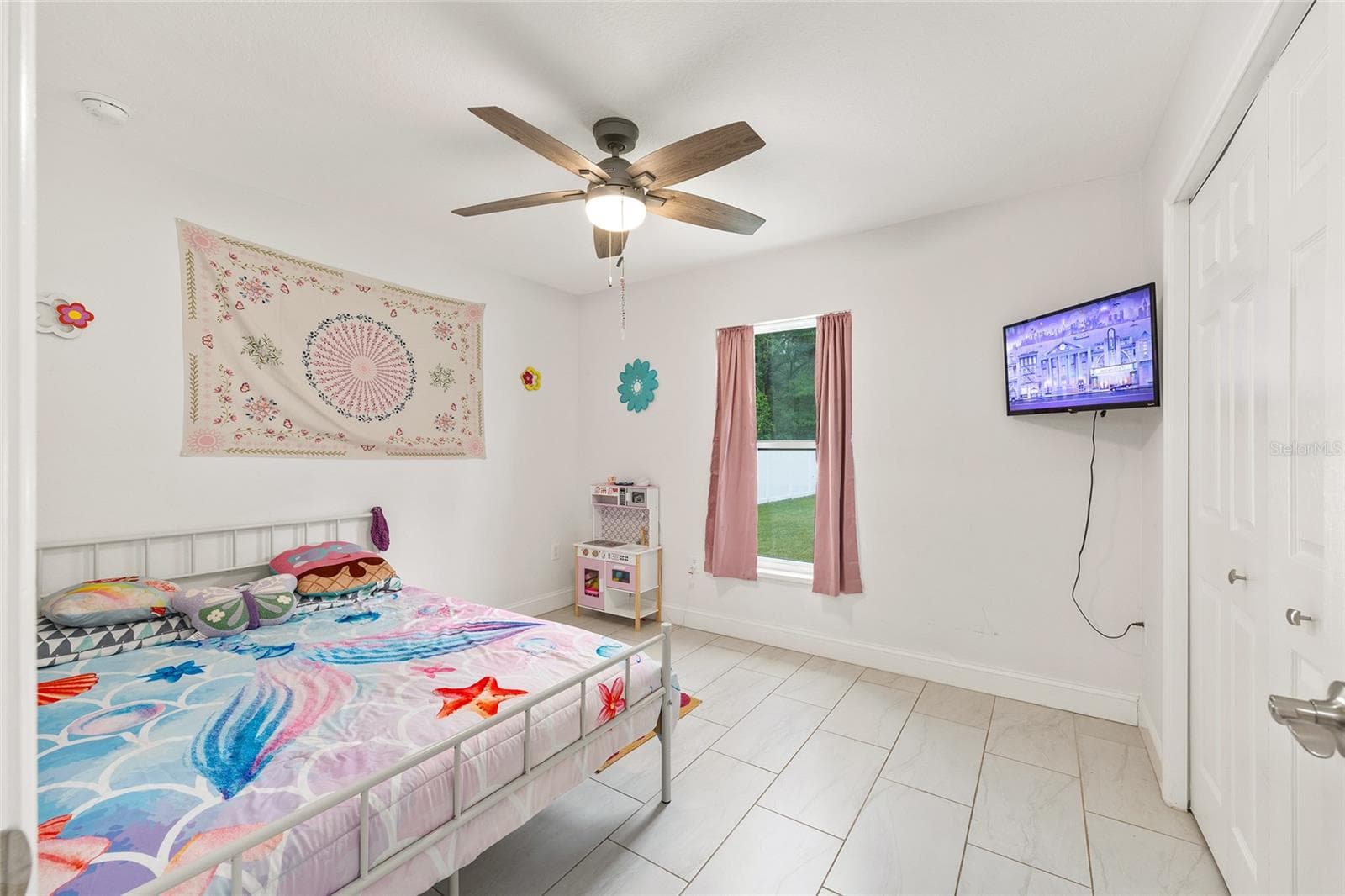 Single Family Residence at 3781 SE 144TH LN, SUMMERFIELD, photo 12 of 18