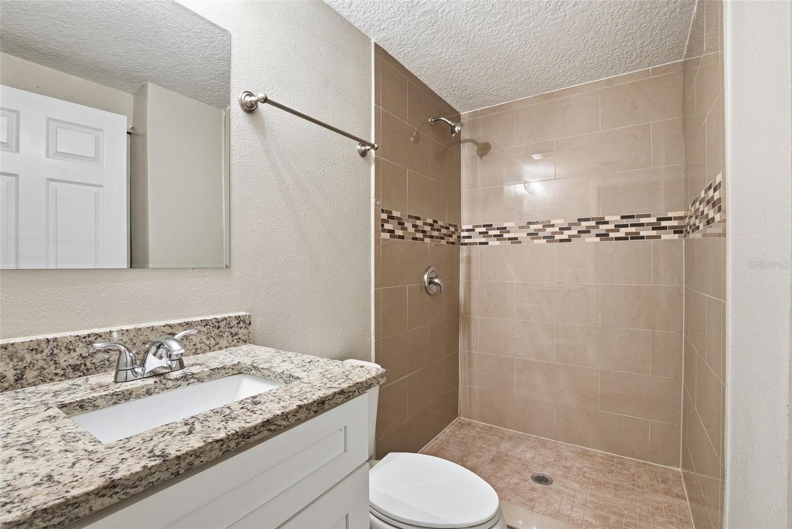 Single Family Residence at 6033 W AMELIA ST, ORLANDO, photo 24 of 32